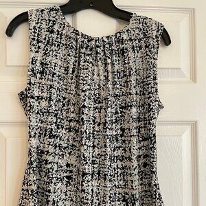 Calvin Klein sleeveless top womens size medium pleated neck patterned